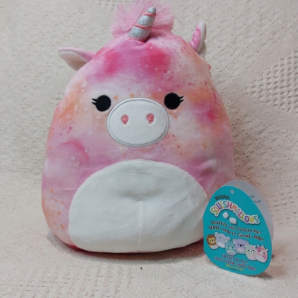 Fenella Squishmallow - Picture 1 of 2